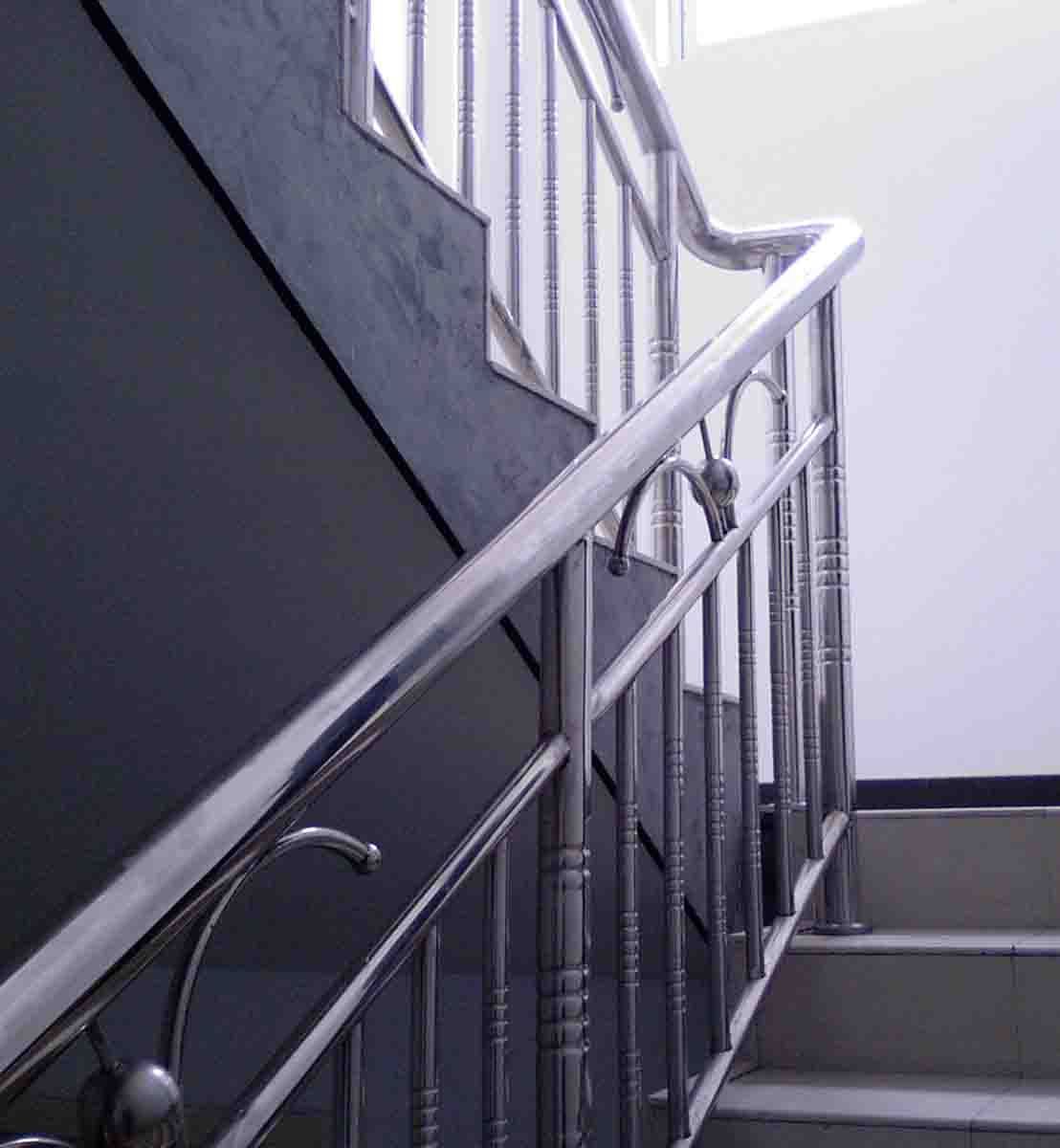不锈钢管应用案例不锈钢楼梯扶手